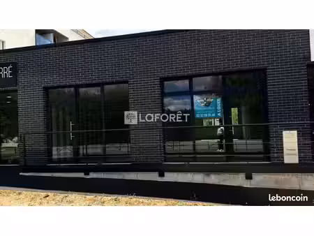 local commercial 80 m² bihorel