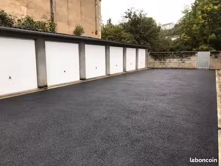 loue garage fermé poitiers