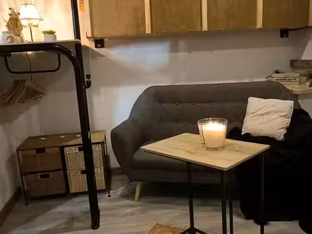 à louer studio meublé