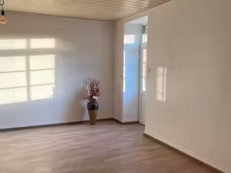 location maison de bourg 85390 mouilleron st germain