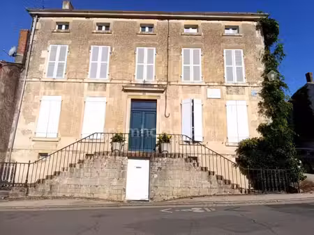 en vente maison individuelle 350 m² – 550 670 € |mouilleron-en-pareds