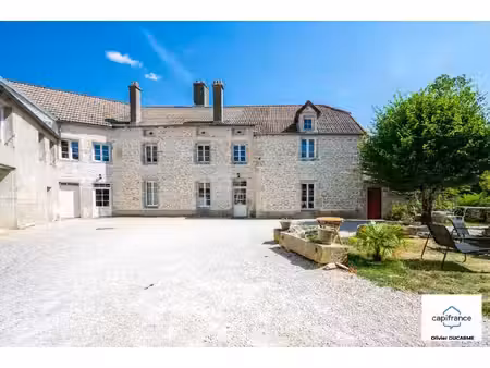 hôtel à vendre