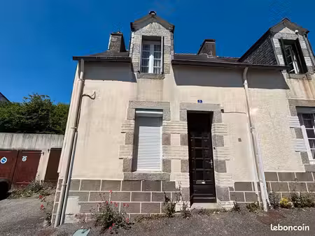 maison à louer rostrenen 3 chambres