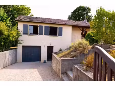 maison de 90m² avec 3 chambres  jardin et garage