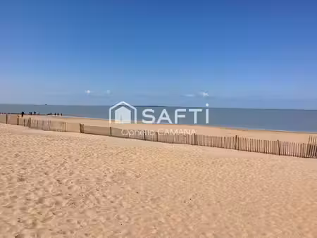 maison à fort potentiel à 2 pas de la plage
