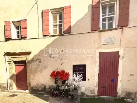 maison de village vendue meublee a venasque