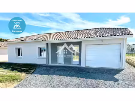 maison de 111m2 de plain pied à deux pas du centre de casteljaloux