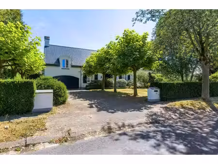 huis te koop in 's gravenwezel met 3 slaapkamers