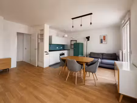 appartement 2 pièces meublé suresnes limite puteaux 50m²