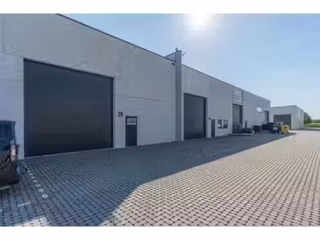 commercieel te huur in weelde