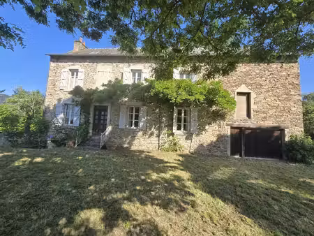 segala-superbe maison de 1893 sur un terrain de7000m²