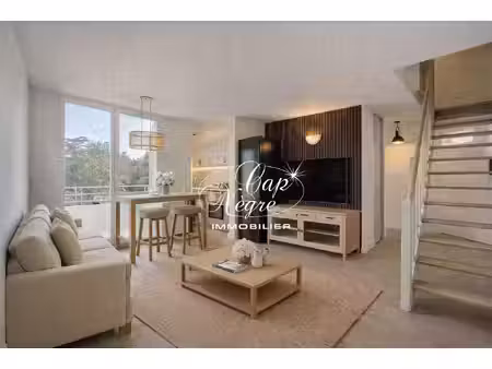 duplex 58 m² entièrement rénové avec garage - à quelques pas de la mer à cavalière
