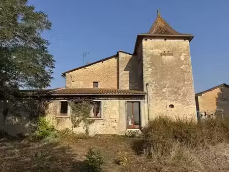 vente maison 6 pièces 128 m² à bonnes (16390)  148 575 €