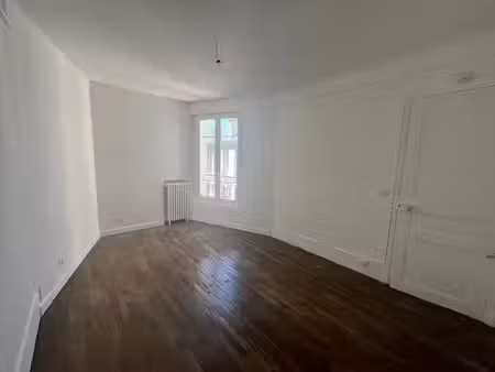 location appartement 1 pièce 25.8 m² à les lilas (93260)  795 €