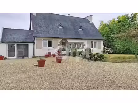 vente maison 5 pièces 165 m² à plougourvest (29400)  316 500 €