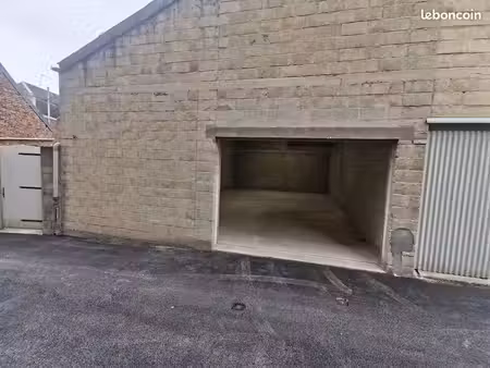 hangar de stockage