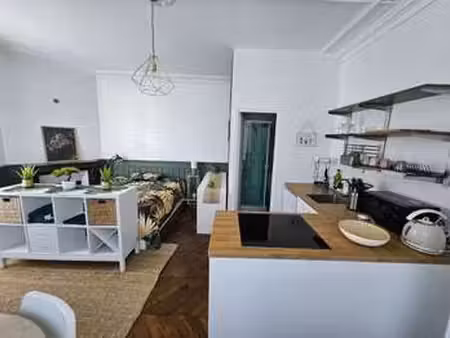 location appartement t1 meublé à chamarande (91730) : à louer t1 meublé / 29m² chamarande