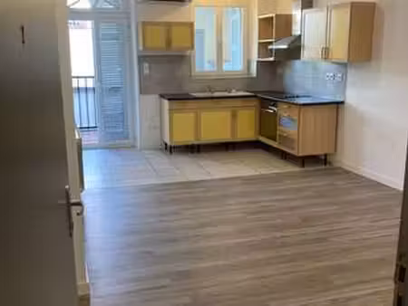 location appartement 2 pièces à montauban (82000) : à louer 2 pièces / 41m² montauban
