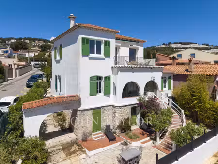 maison de luxe à vendre dans le quartier sud ouest