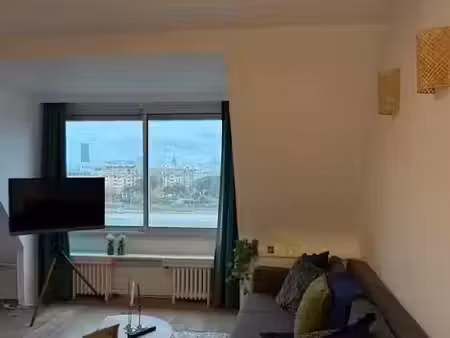 location meublée appartement 2 pièces 35 m² à paris 16ème (75016)  1 750 €
