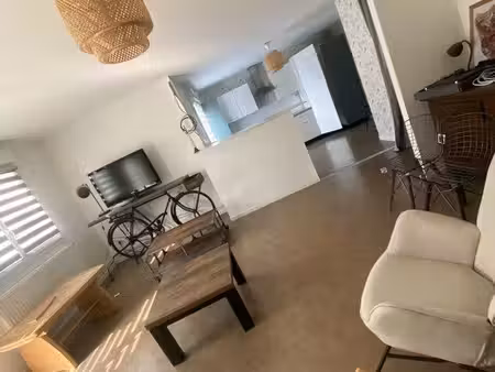 vends appartement entrée indépendante