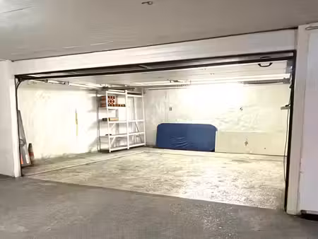 location double garage