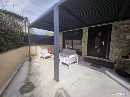 bien rare – appart-maison meublé t4 90 m² • 2 terrasses • parking • proche chu • disponibl