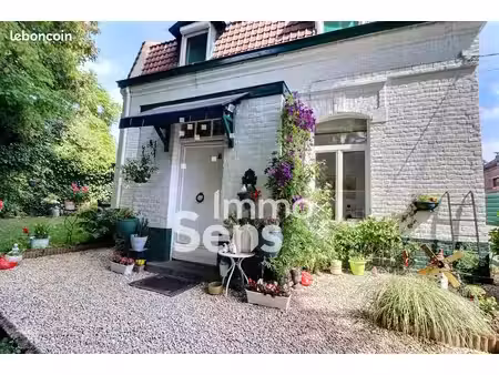 maison 4 pièces 77 m²