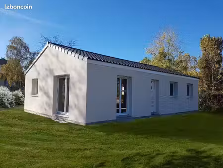 maison t5 lumineuse avec 4 chambres