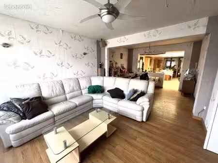 maison 6 pièces 110 m²