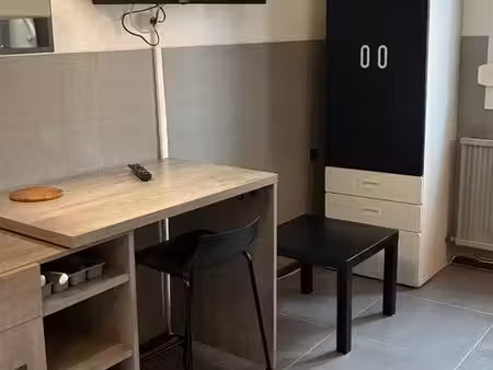 studio 15 m2 toutes charges comprise