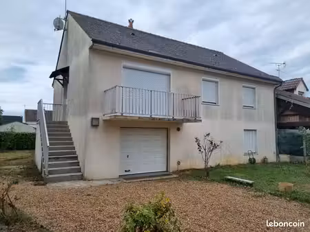 maison de ville à louer