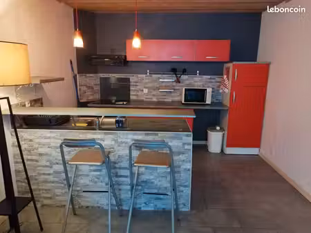 maison . 2 pièces . 50 m2