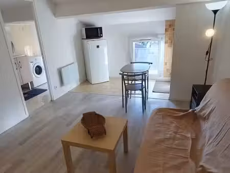 studio 1 pièce 22 m²