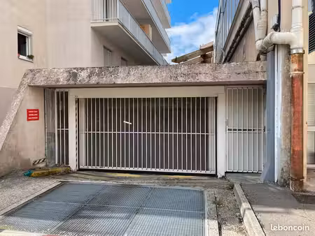 location box au parking du puy du roy a compiegne