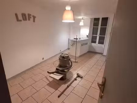 petit t2 proche lycée alain