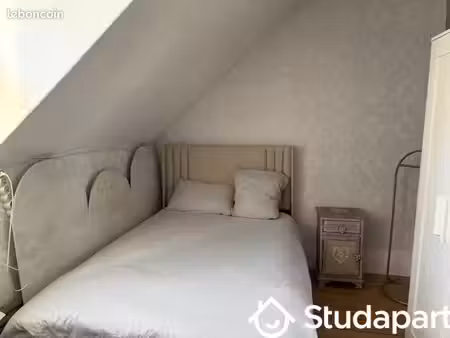 appartement 1 pièce 14 m²