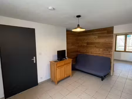 t3 location année bolquère village
