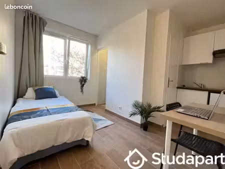appartement 1 pièce 15 m²