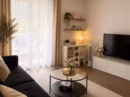 ? appartement meublé 43 m² avec terrasse & jardin privatif – parking – proche gare montign