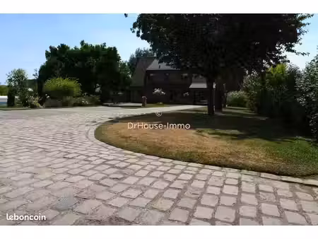 maison 7 pièces 200 m²
