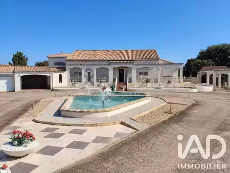 maison à canet (34800)