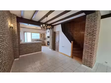 superbe maison avec terrasse et jardin !