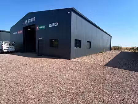 à louer local industriel 400m2 état neuf accès n12 direct