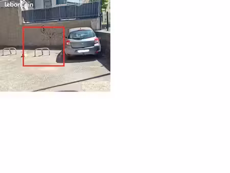 parking a louer 11 rue david 69003