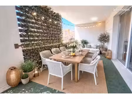 t4 rénové 80 m² – balcon 10 m² – 3 chambres