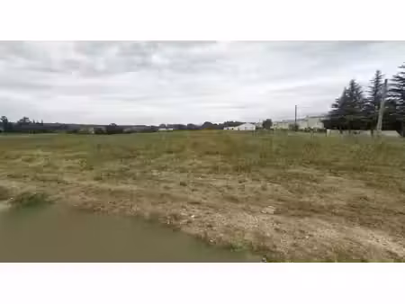 vente terrain 300 m² à montpezat (30730)  94 900 €