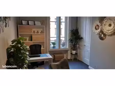 bureau à louer - cabinet pluridisciplinaire cours gambetta à lyon