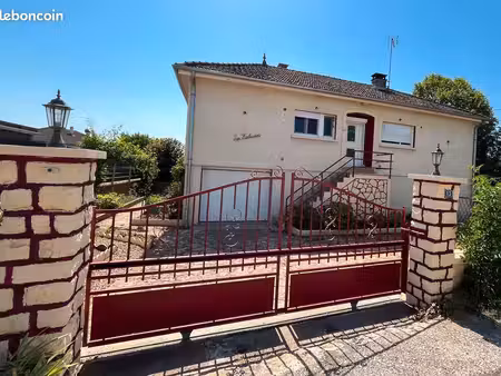 maison familiale 3 chambres + studio indépendant de 35 m² – terrain clos de 726 m² – pesme