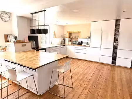 maison de 150 m² + studio indépendant de 26 m² – quartier fortville